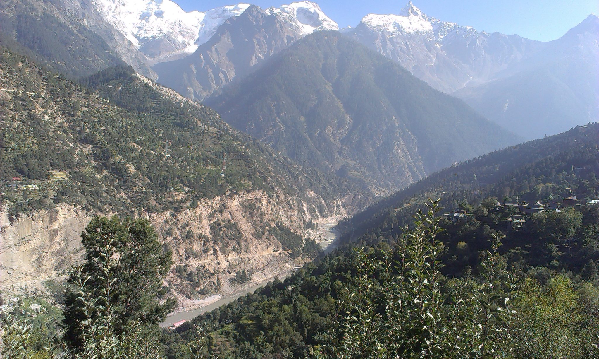 Picturesque valley in Kinnaur near Giri Camps